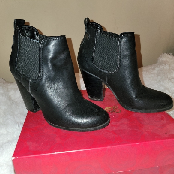 Booties - Picture 2 of 4